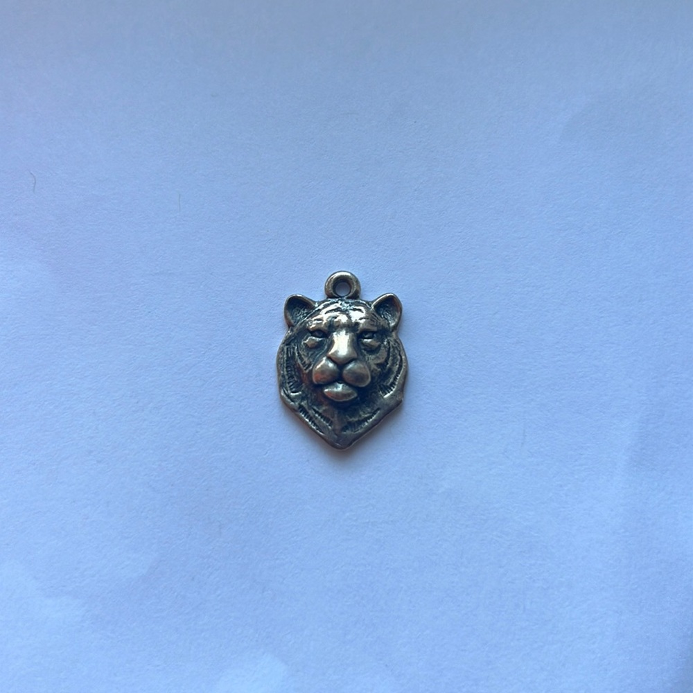 RETIRED James Avery Tiger head charm